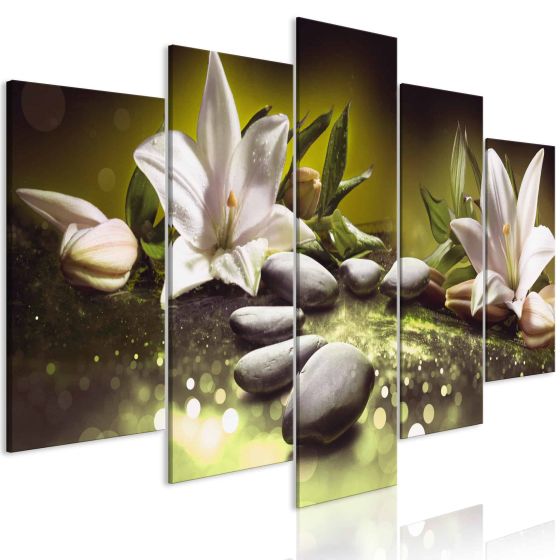 Lilies and Stones (5 dele) Wide Green canvas print - flot billede på lærred