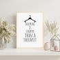 Shopping is cheaper than a therapist billede - Flot print til boligen