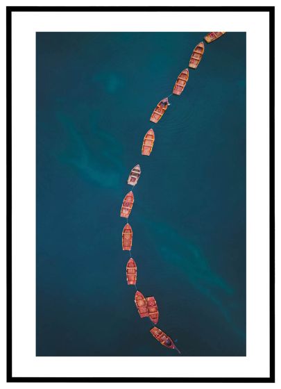 Både i lang linie billede - Flot print til boligen